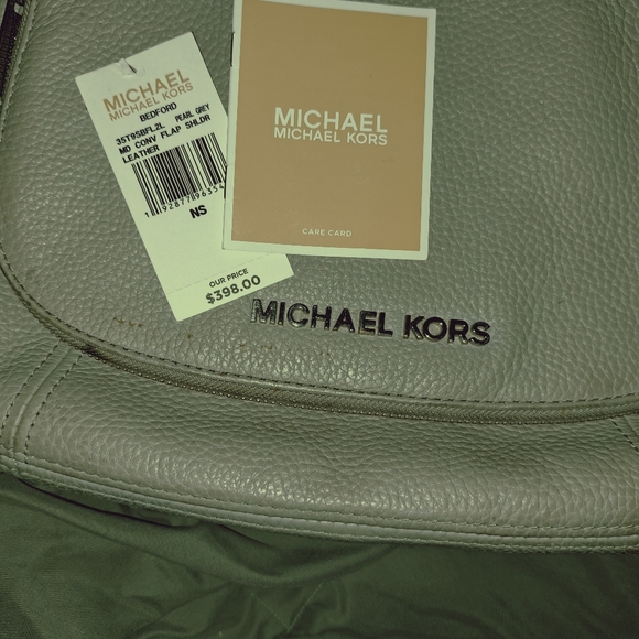 Handbag - Picture 3 of 3